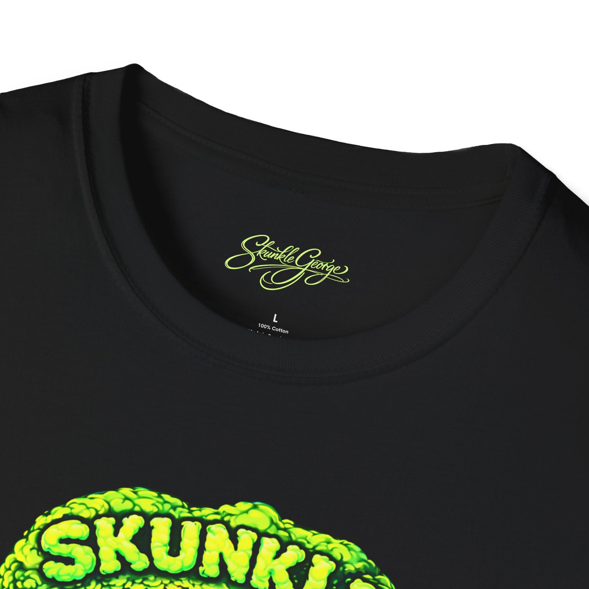 Skunkle George Skunk T-Shirt | Cannabis Canna-Us Graphic Tee